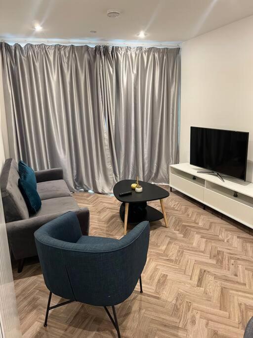 Stunning One Bedroom Apartment London Exteriör bild