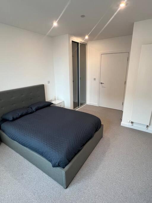 Stunning One Bedroom Apartment London Exteriör bild